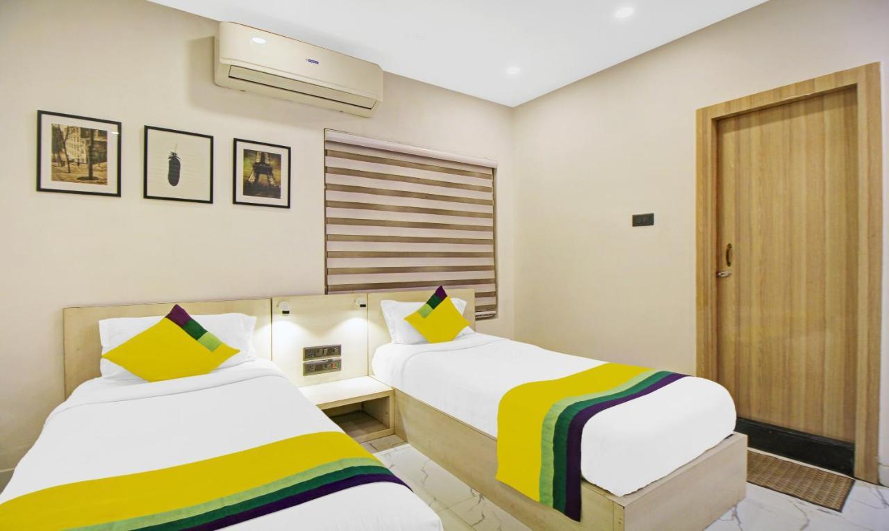 Itsy Hotels Transit Express Колката Екстериор снимка
