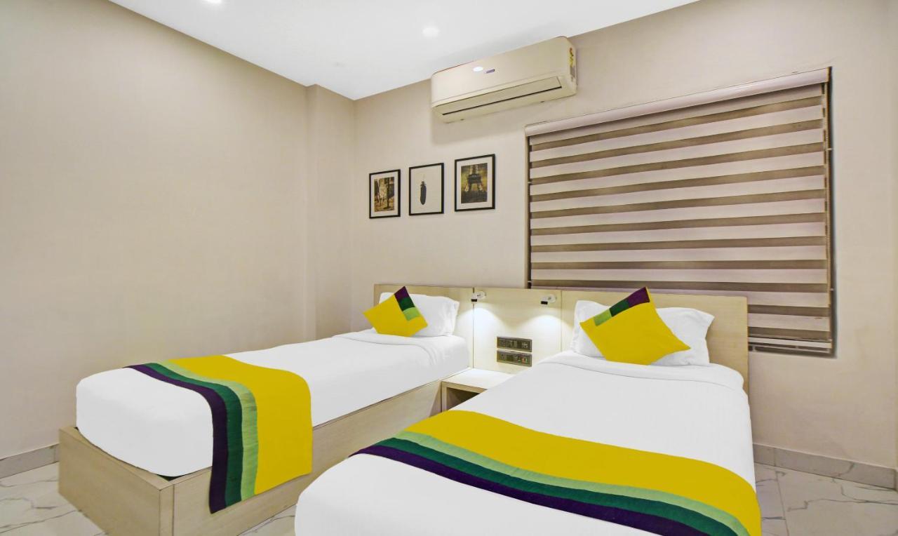 Itsy Hotels Transit Express Колката Екстериор снимка