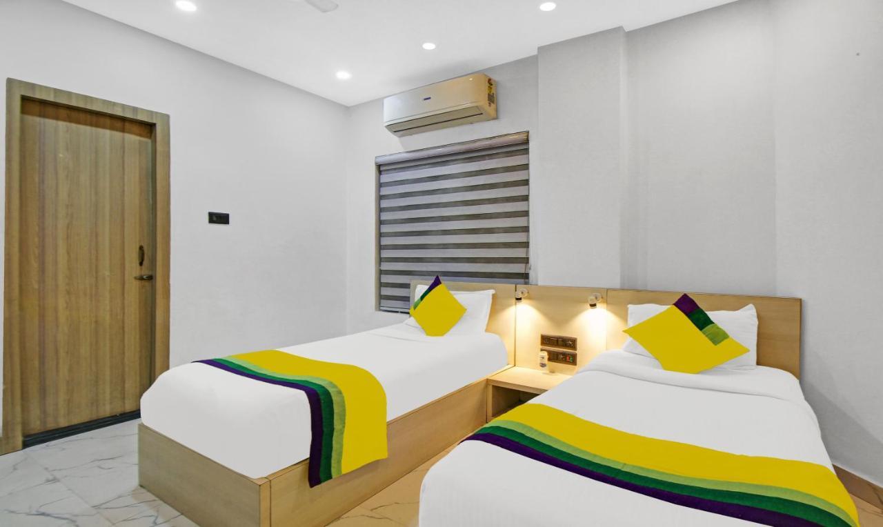 Itsy Hotels Transit Express Колката Екстериор снимка
